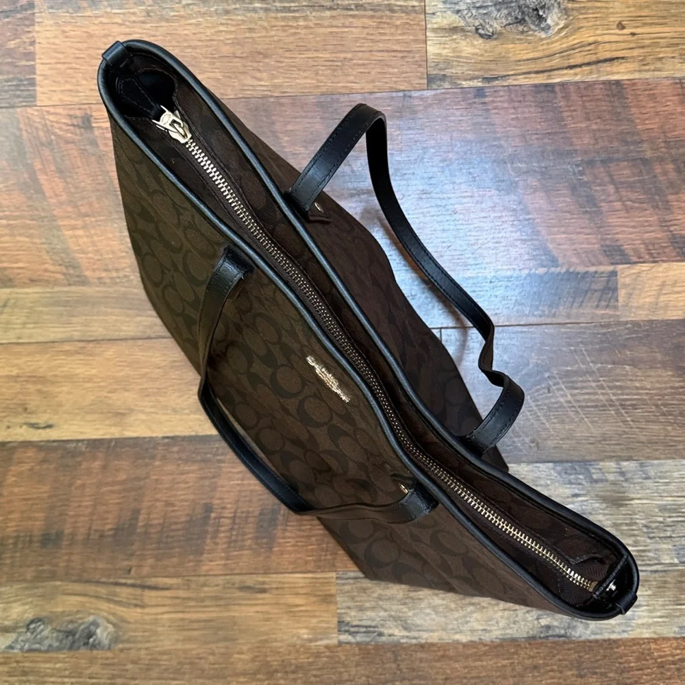 Coach City Tote in Signature Canvas Brown/Black - Classic & Spacious - Picture 17 of 17